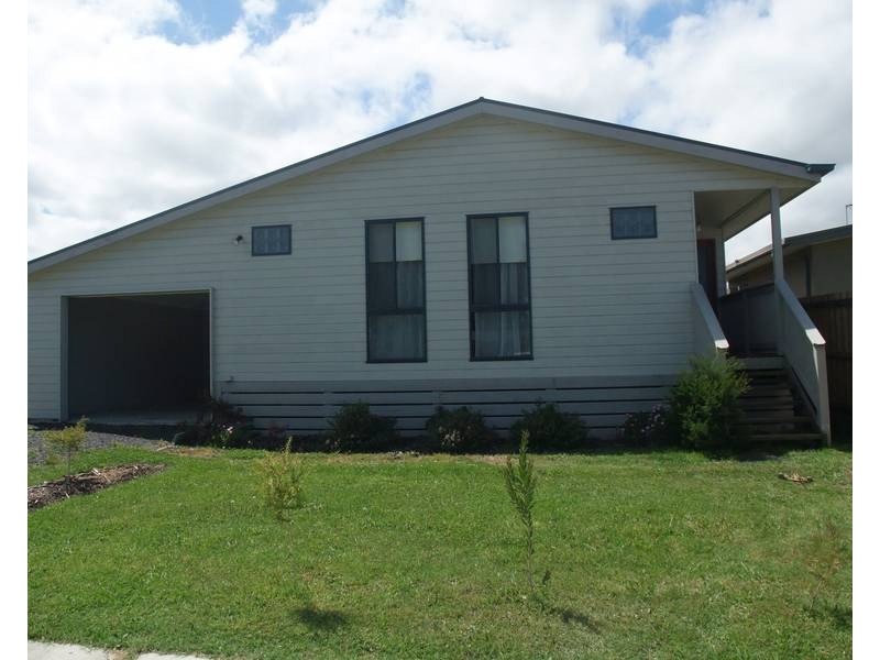 27 Mary Street, Wonthaggi VIC 3995