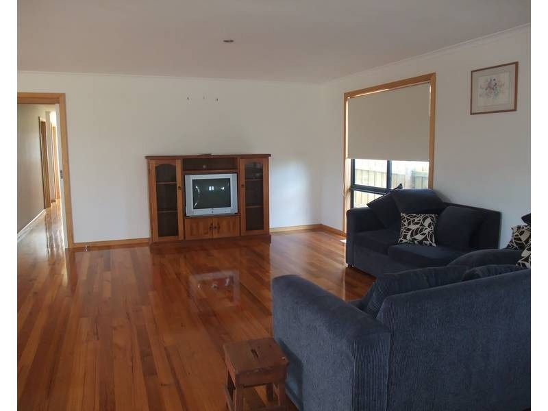 27 Mary Street, Wonthaggi VIC 3995