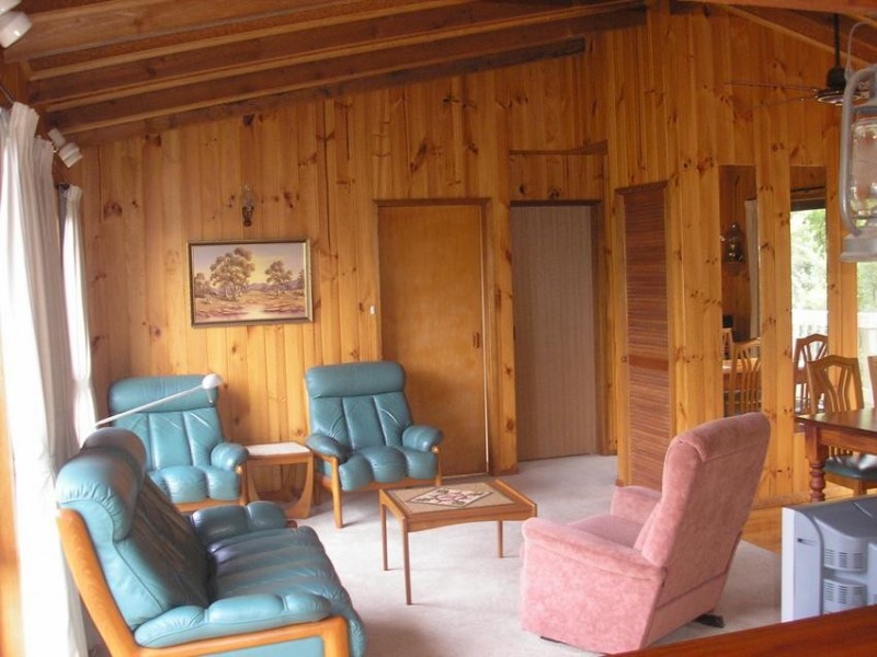 126 VINIMARIA ROAD, Harmers Haven VIC 3995