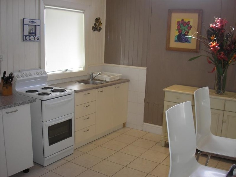 112 ANGLERS RD, Cape Paterson VIC 3995