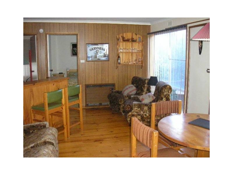 3 REEL ST, Cape Paterson VIC 3995