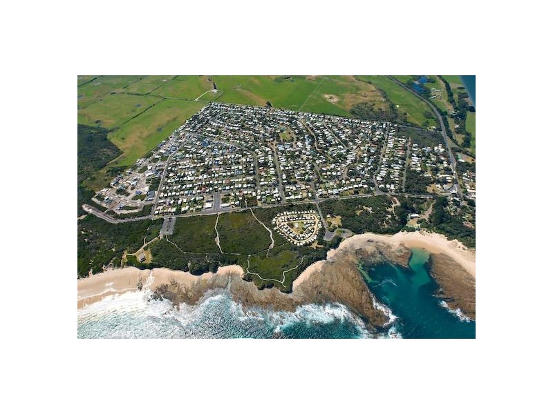 14 MARKET PLACE, Cape Paterson VIC 3995