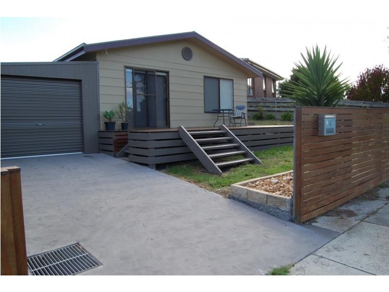 3 MATTHEW STREET, Wonthaggi VIC 3995
