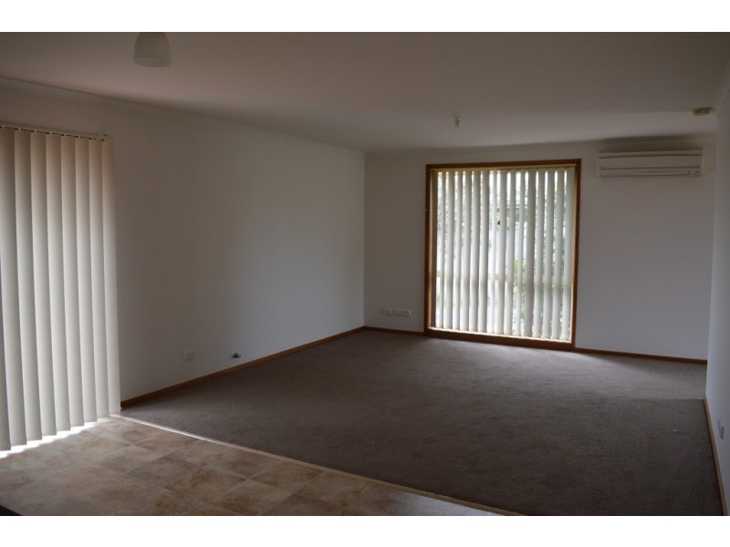 1/1 KINGSTON STREET, Wonthaggi VIC 3995