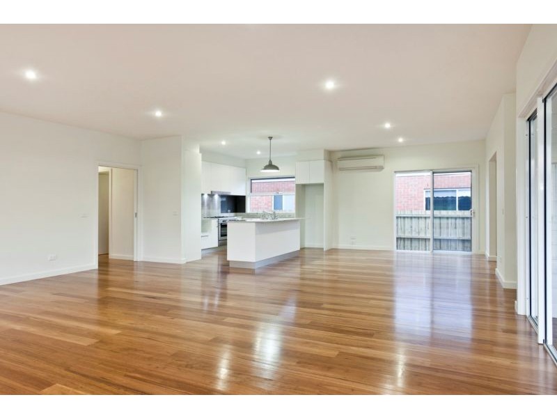 8 KALAMANA COURT, Wonthaggi VIC 3995