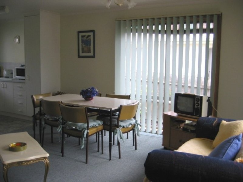 2/562 CAPE PATERSON RD, Cape Paterson VIC 3995