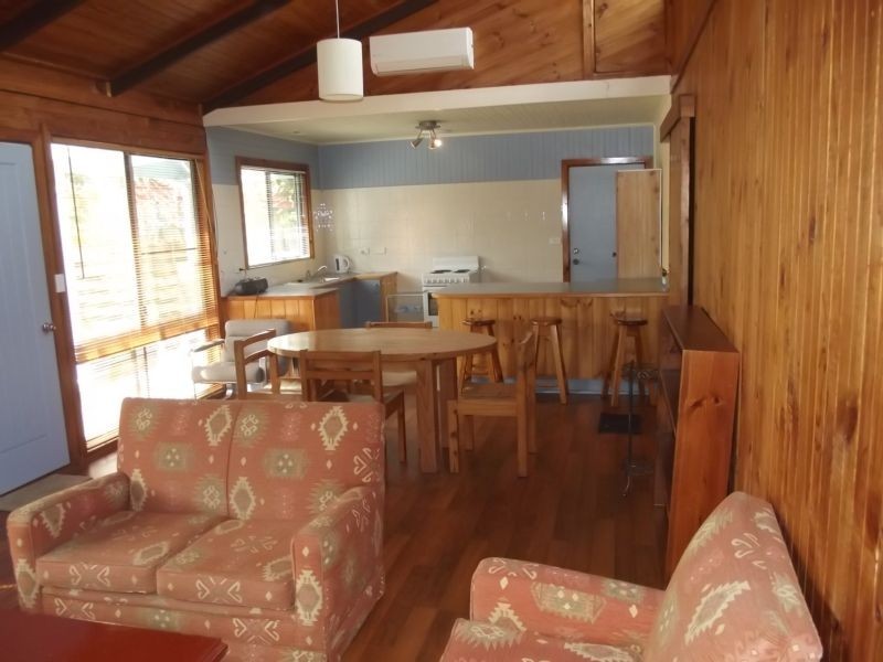 13 ANGLERS RD, Cape Paterson VIC 3995