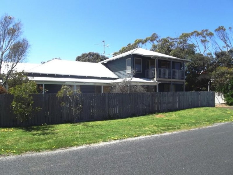 43 NEPTUNE ST, Cape Paterson VIC 3995