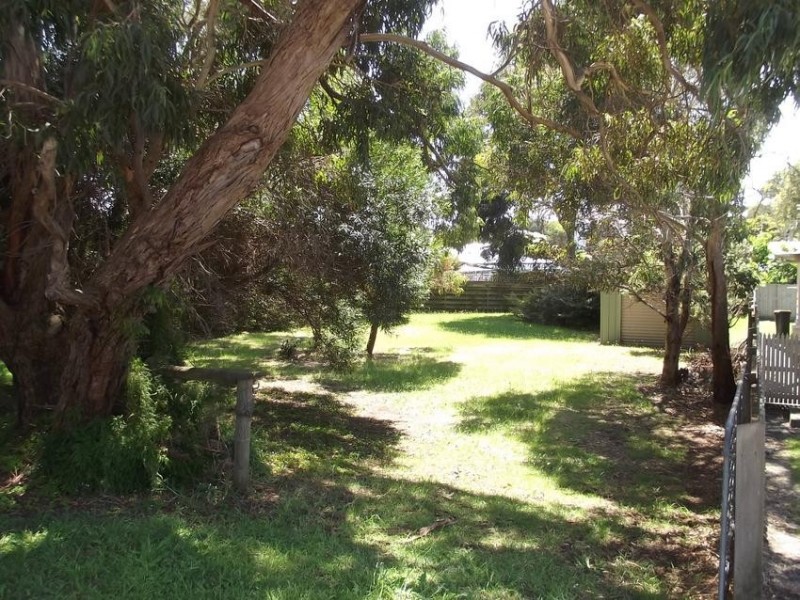 10 MERMAIDS WALK, Cape Paterson VIC 3995