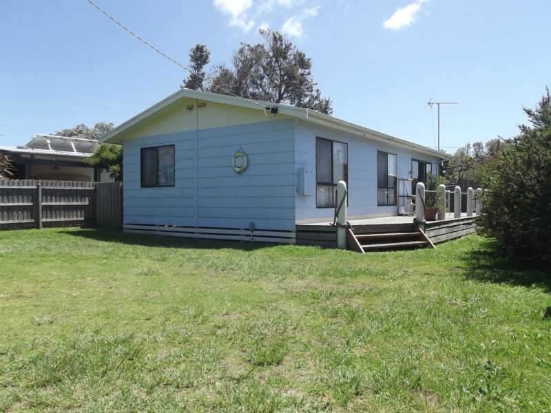 102 ANGLERS RD, Cape Paterson VIC 3995