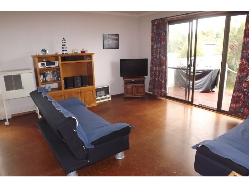 102 ANGLERS RD, Cape Paterson VIC 3995