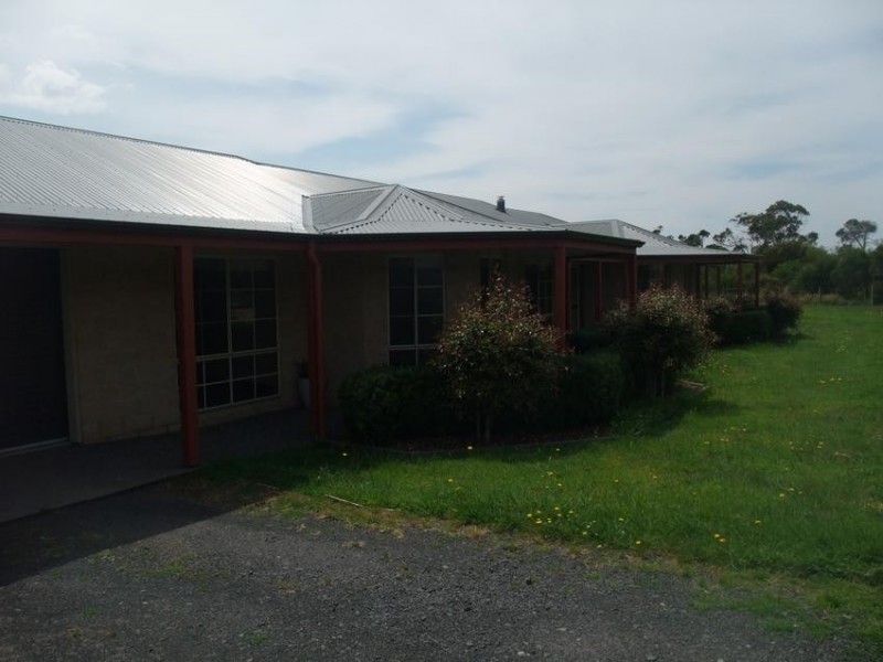 25 MOORE ROAD, Wonthaggi VIC 3995