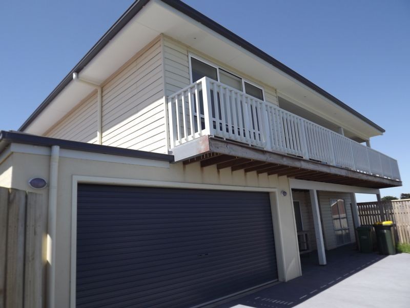 2/2 CAREW STREET, Kilcunda VIC 3995