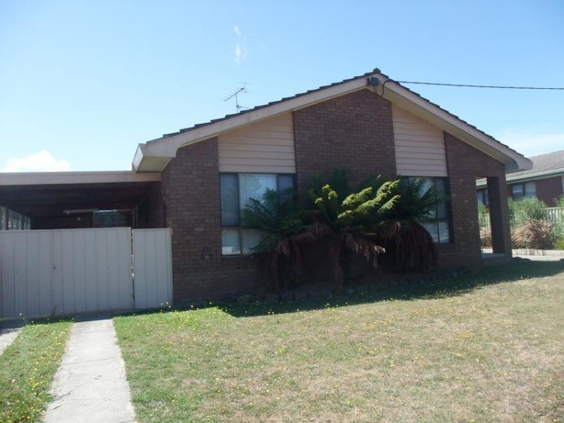 18 POPLAR STREET, Wonthaggi VIC 3995