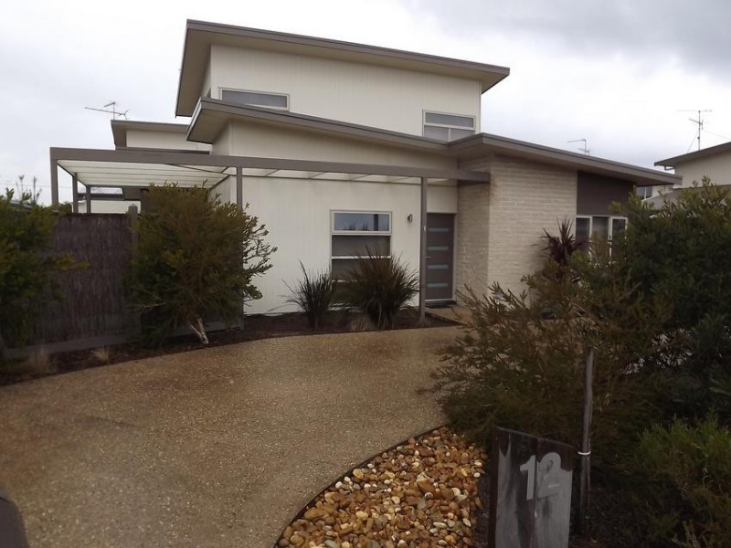 2/12 PINNACLE CLOSE, Cape Paterson VIC 3995