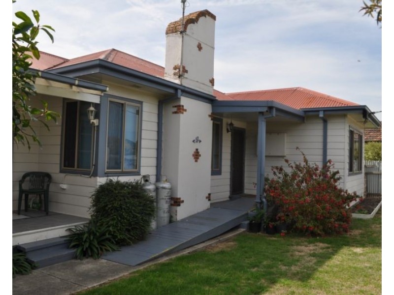 10 CAMPBELL ST, Wonthaggi VIC 3995