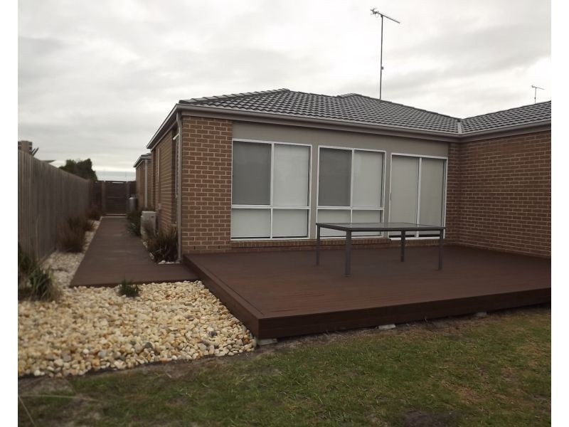 3 Blue Water Circle, Cape Paterson VIC 3995