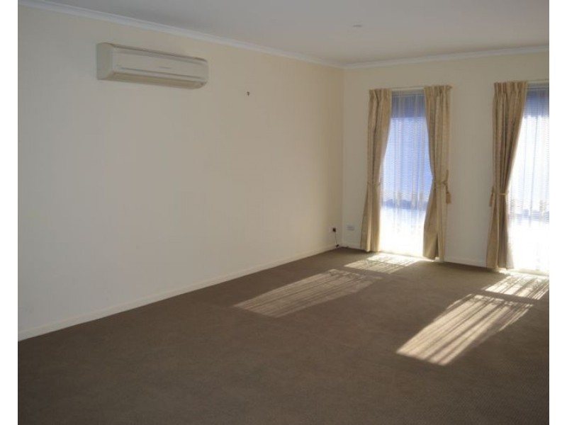 13/21 Mckenzie st, Wonthaggi VIC 3995