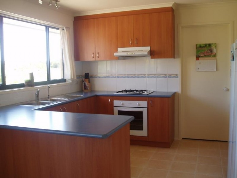 44 SHANDLEY, Wonthaggi VIC 3995