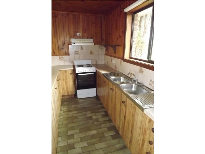 1/8 EPSOM ST, Wonthaggi VIC 3995