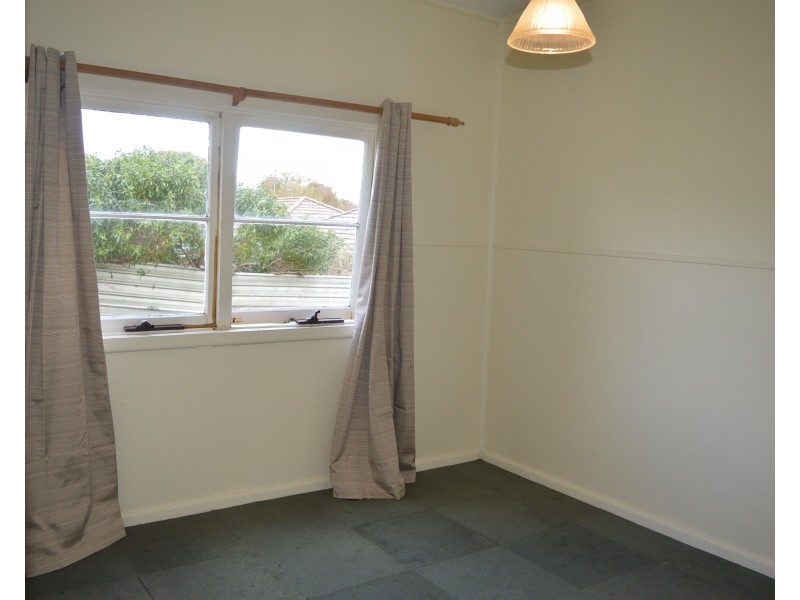 2/60 Merrin Crescent, Wonthaggi VIC 3995
