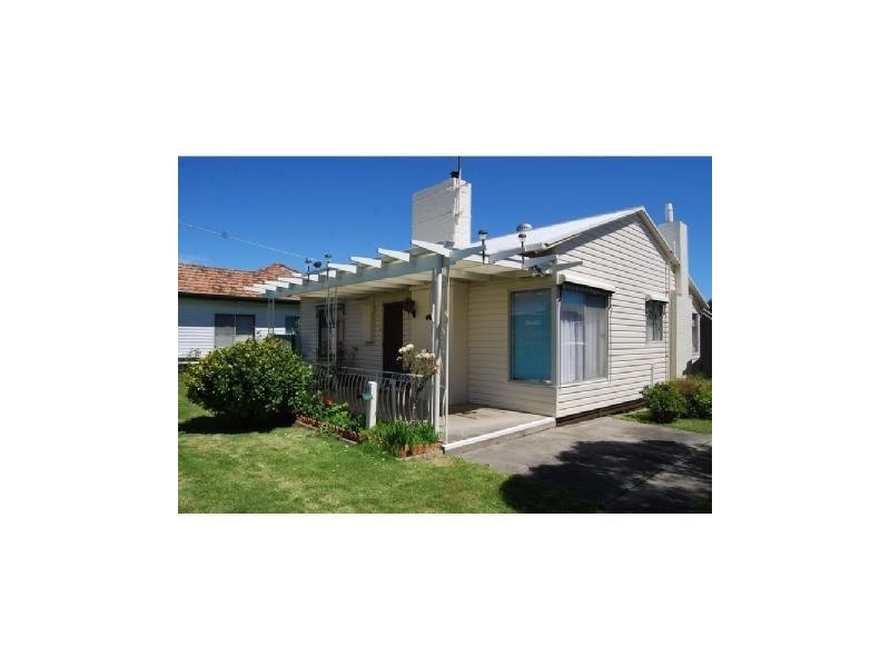 9 WENTWORTH RD, Wonthaggi VIC 3995