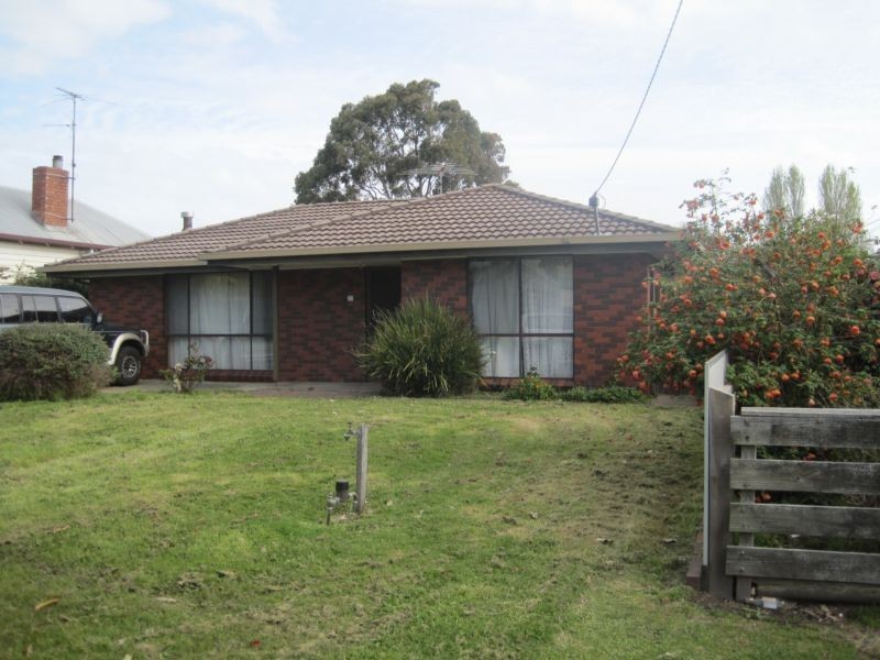 11 GORDON STREET, Wonthaggi VIC 3995