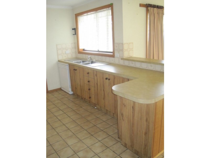 11 GORDON STREET, Wonthaggi VIC 3995