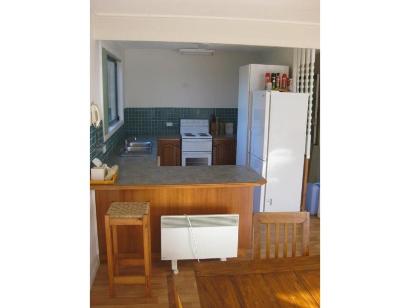 13 TAROOH STREE, Cape Paterson VIC 3995