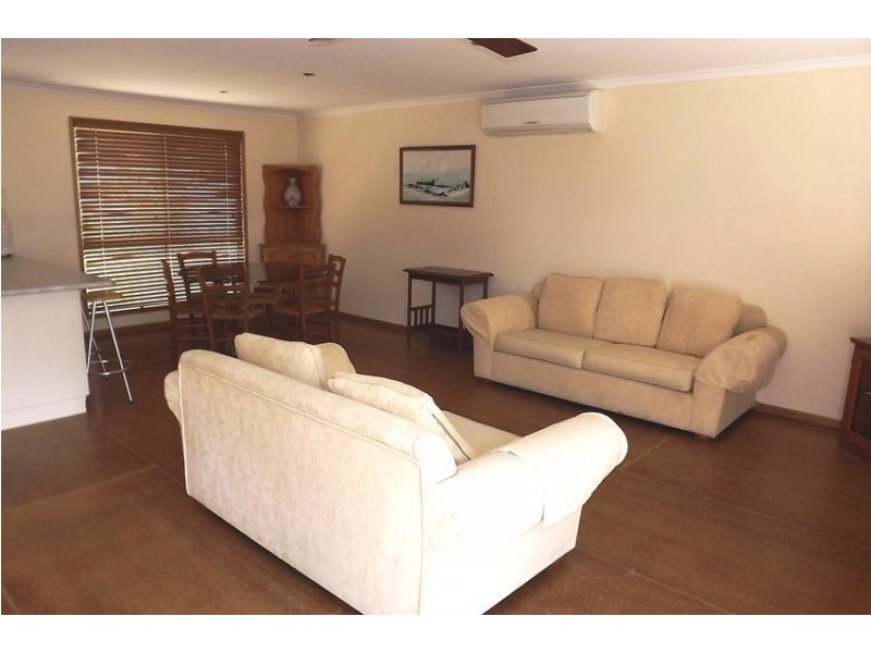 4 NEPTUNE STREET, Cape Paterson VIC 3995