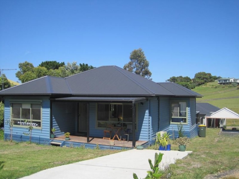 2 HILL ST, Kilcunda VIC 3995