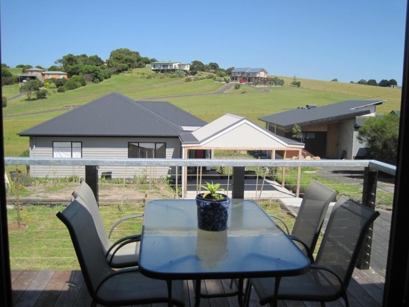 2 HILL ST, Kilcunda VIC 3995