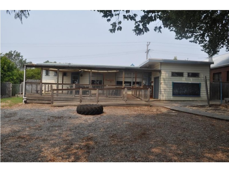 56 Chapel Street, Cowes VIC 3922