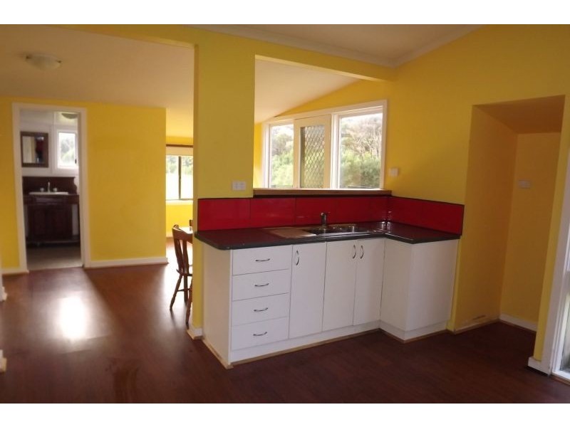 2 SEAWARD DRIVE, Cape Paterson VIC 3995