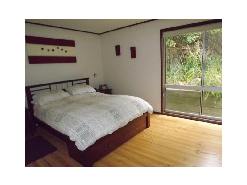 12 NARDOO ST, Cape Paterson VIC 3995