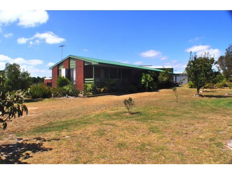 6 Queensferry Jetty Road, Grantville VIC 3984