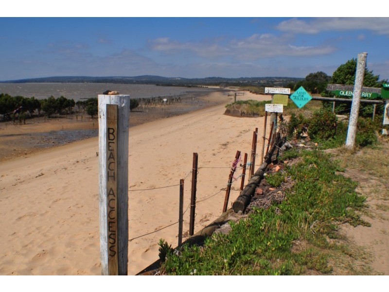 6 Queensferry Jetty Road, Grantville VIC 3984