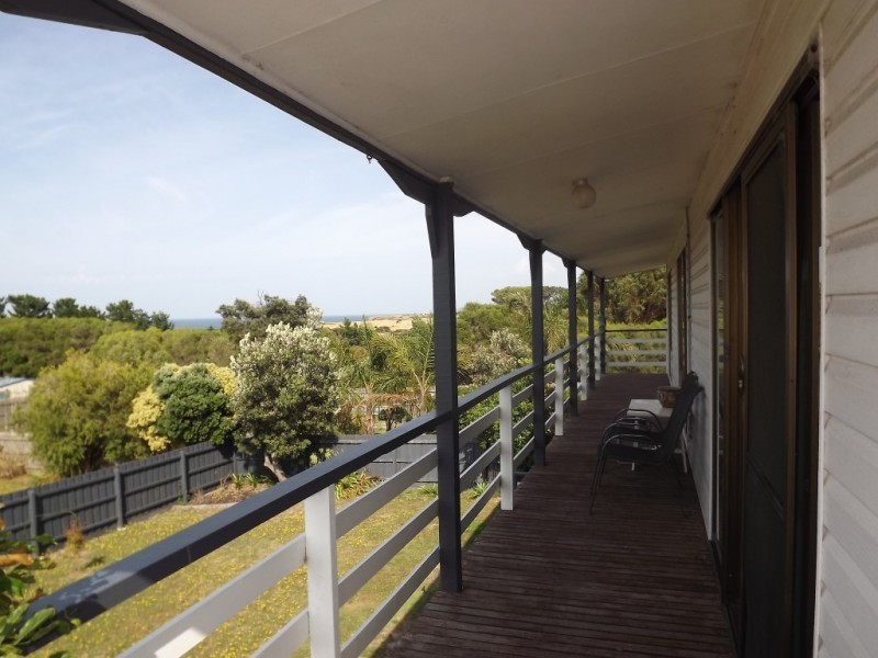 10 COASTAL RISE, Kilcunda VIC 3995