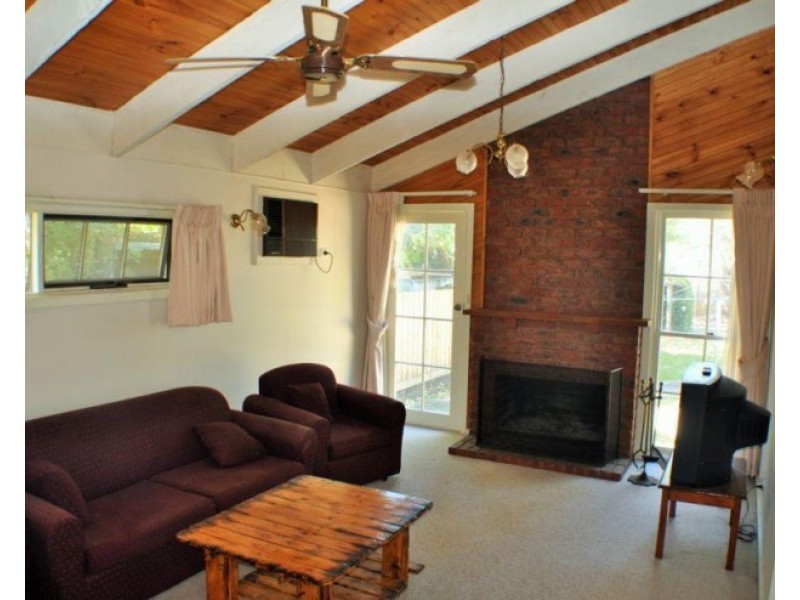 33 PARKES ST, Wonthaggi VIC 3995