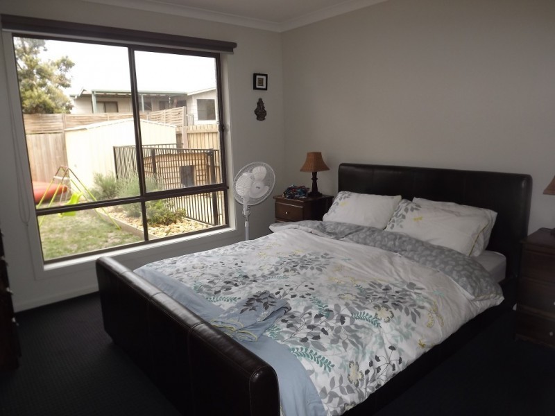 33 SCENIC ROAD, Cape Paterson VIC 3995