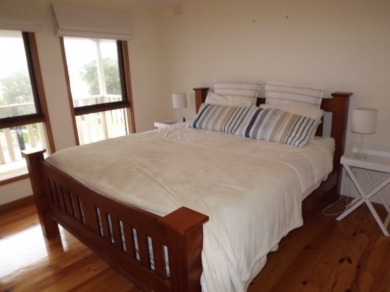 26 SCENIC RD, Cape Paterson VIC 3995