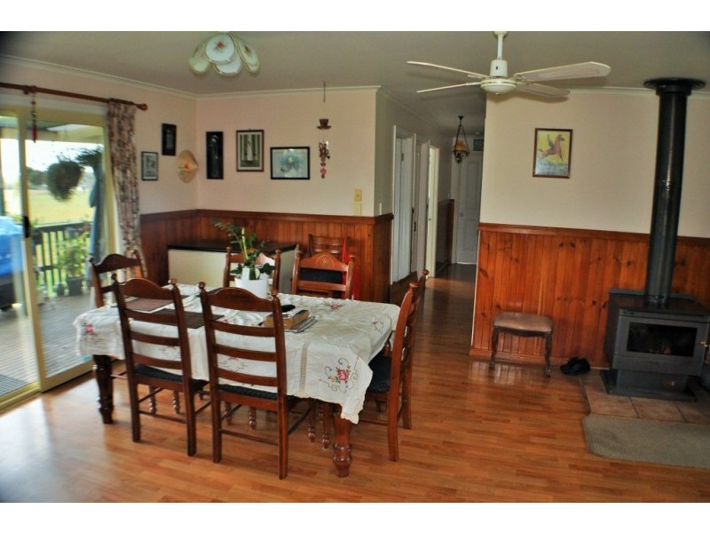 16 Forster Court, Wattle Bank VIC 3995