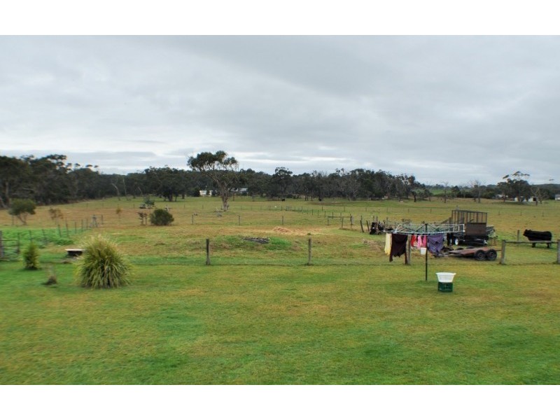 16 Forster Court, Wattle Bank VIC 3995