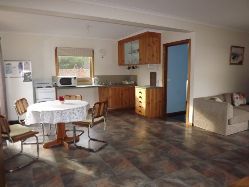 1 SPRAY STREET, Cape Paterson VIC 3995