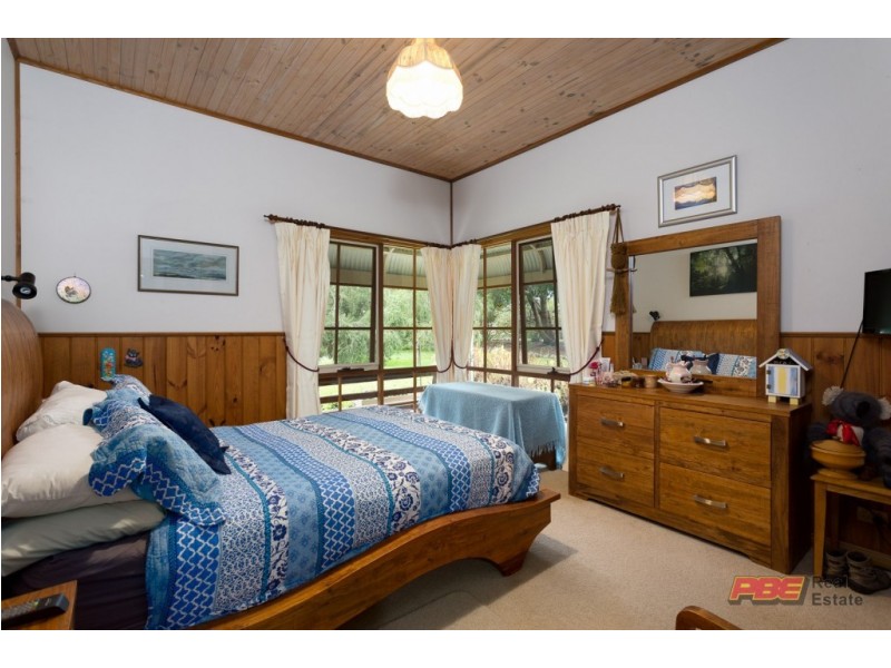 Wattle Bank VIC 3995