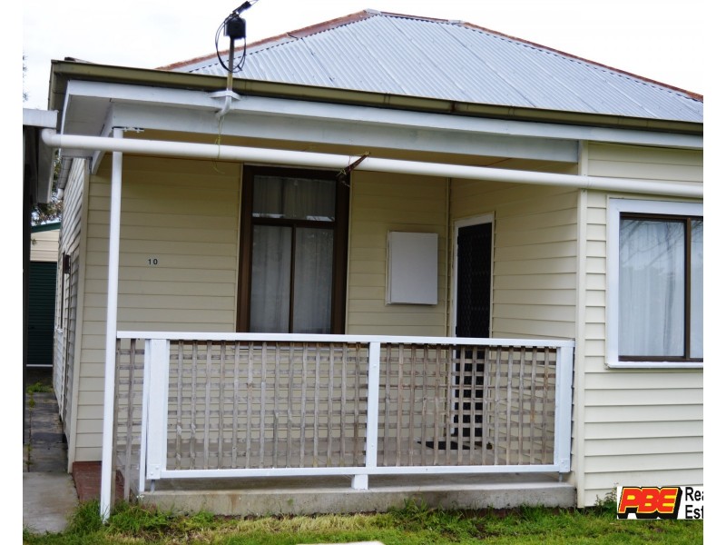 10 WALLACE STREET, Wonthaggi VIC 3995