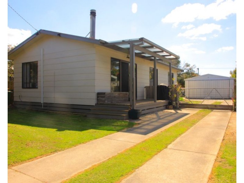 114 ANGLERS RD, Cape Paterson VIC 3995