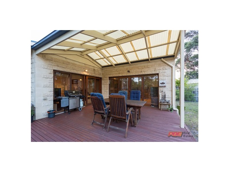 4 HEATH ST, Cape Paterson VIC 3995