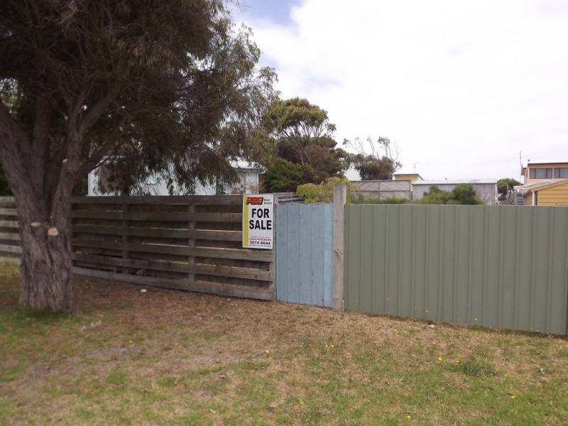 31 NEPTUNE STREET, Cape Paterson VIC 3995