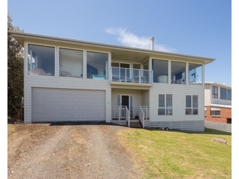 11 GILBERT, Kilcunda VIC 3995